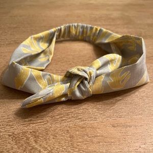 Anthropologie Floral Twist Headband
